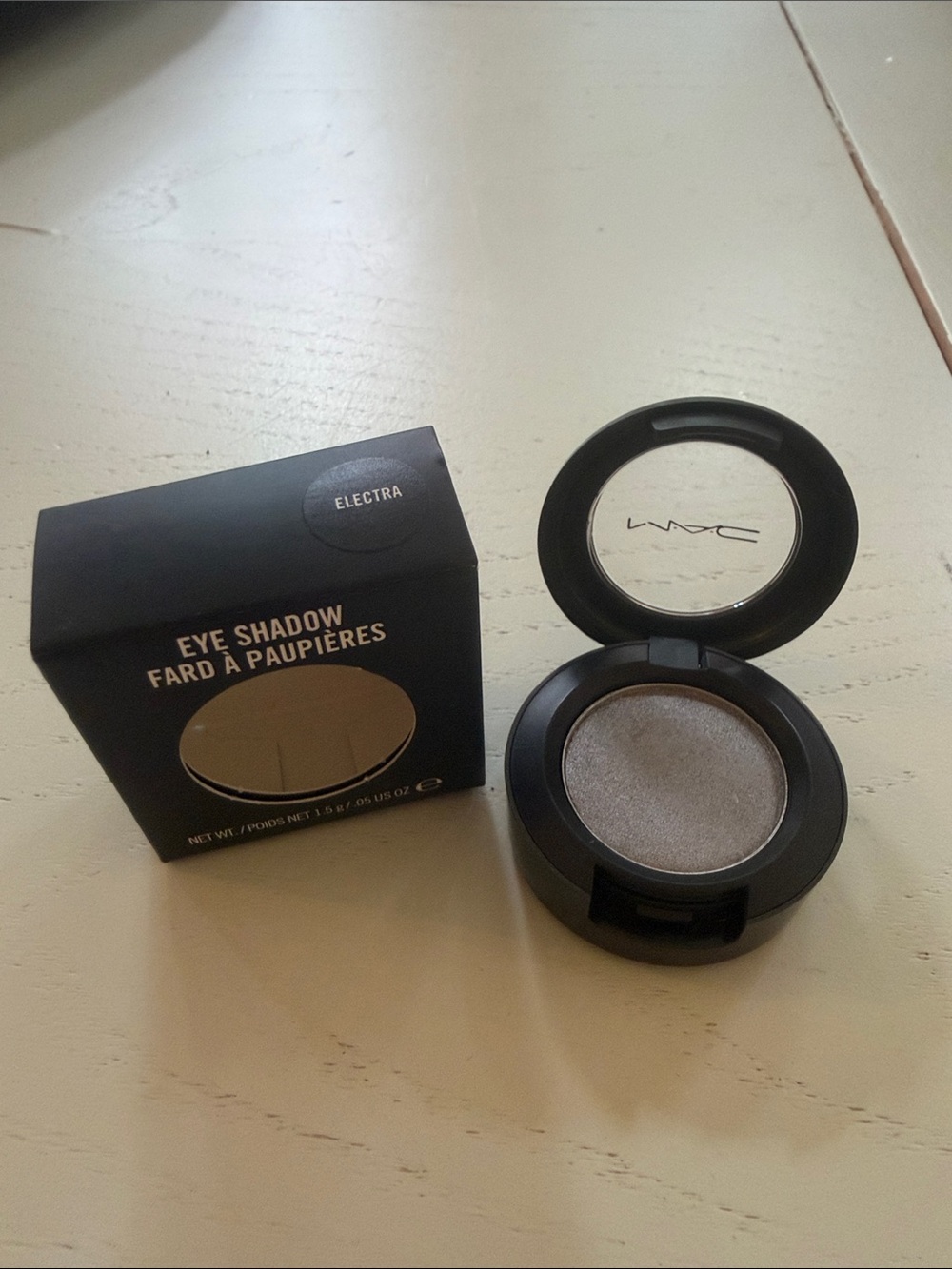 MAC Cosmetics Electra Eyeshadow — Shimmery